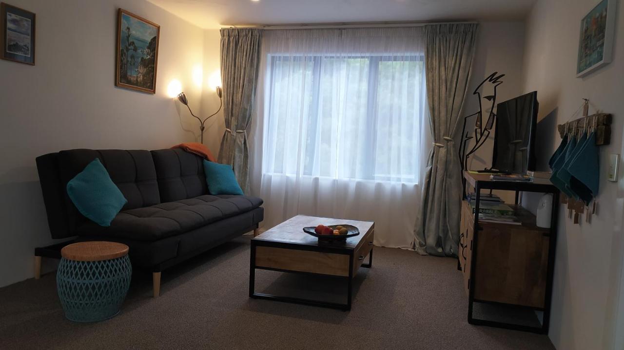 Luxury Stay, Alpaca Farm Paraparaumu Esterno foto